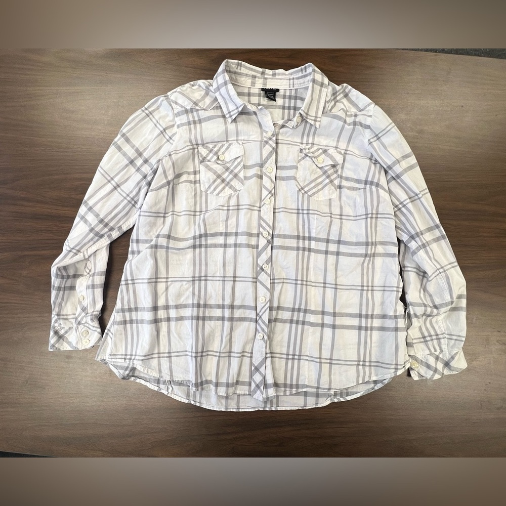 Torrid Plaid Button Down Shirt Gray White Casual Size 1